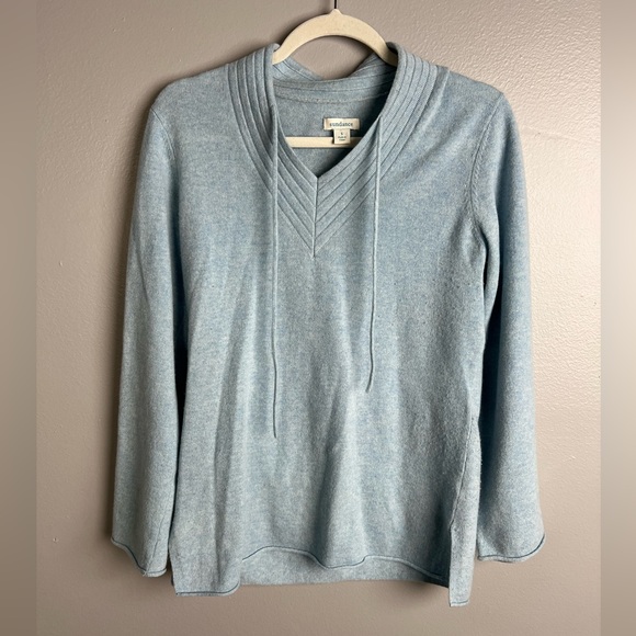 Sundance 100% Cashmere Beautiful Blue Sweater- Small - Picture 1 of 8